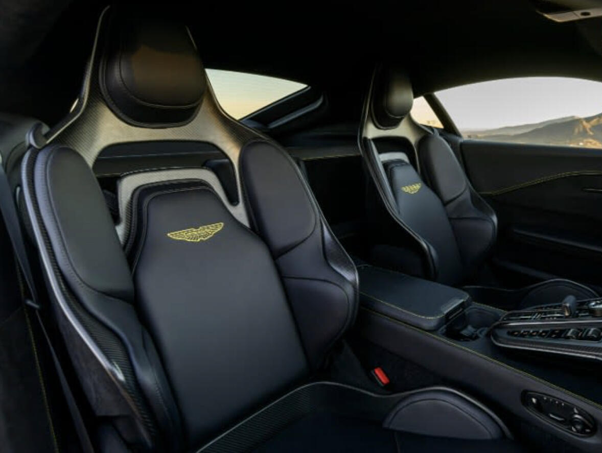 Aston Martin performance seat